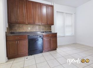 164 Clinton Ave, Jersey City, NJ 07304