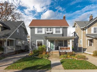 1084 Lakeland Ave, Lakewood, OH 44107