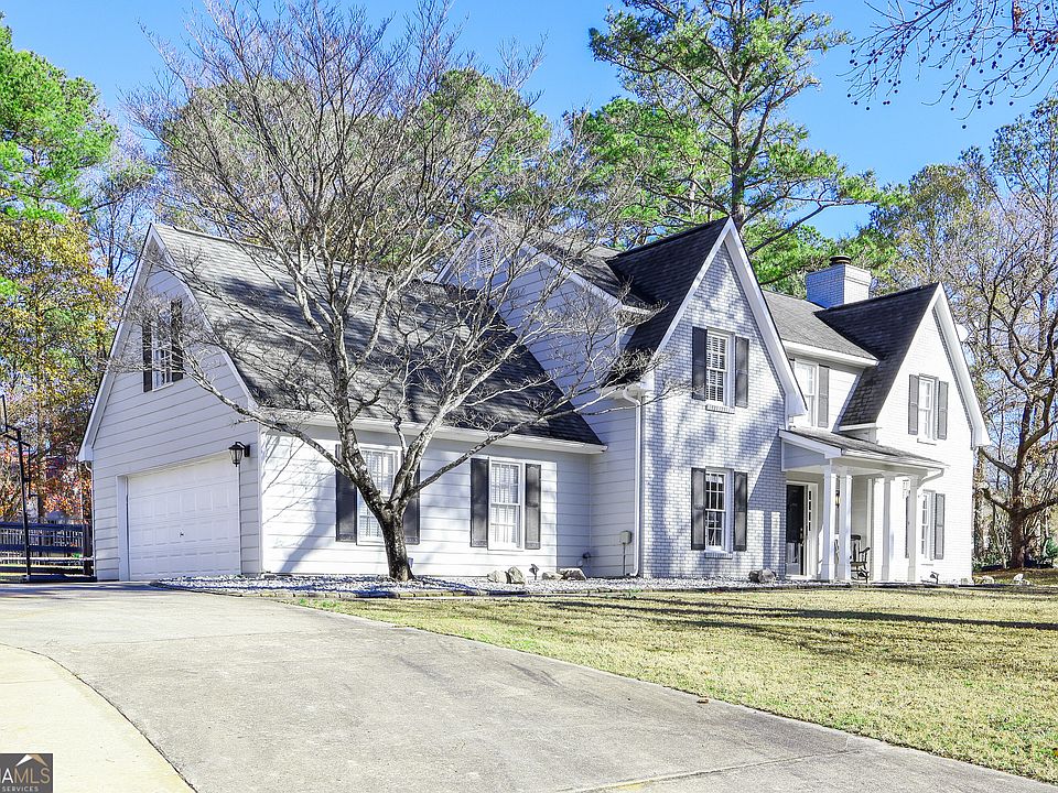 1st image of 100 Dunsnay Way