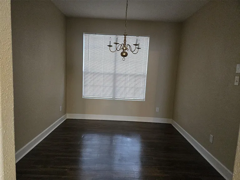 15427 Fir Woods Ln — Photo 6