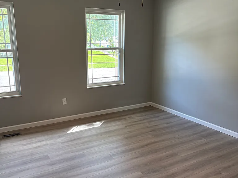 143 Brightfield Dr — Photo 13