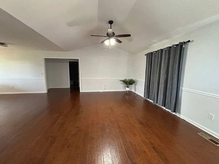 155 Raspberry Dr — Photo 17