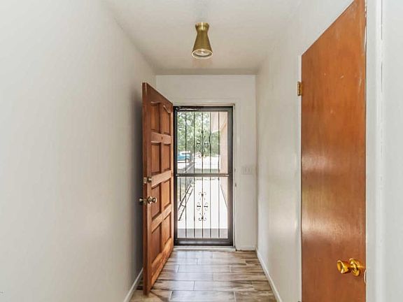 4th image of 4133 Tucson Dr
