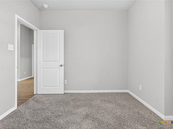 5th image of 1709 Spence St