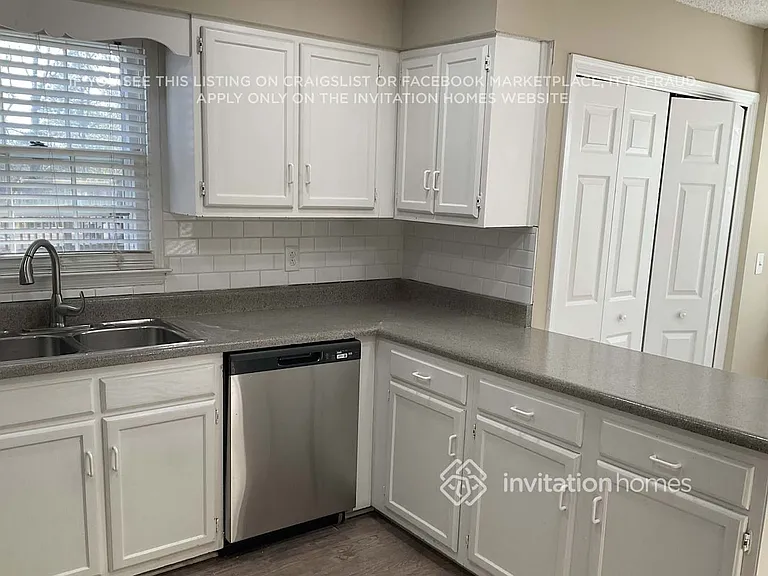 2993 Carrollton Ct — Photo 11