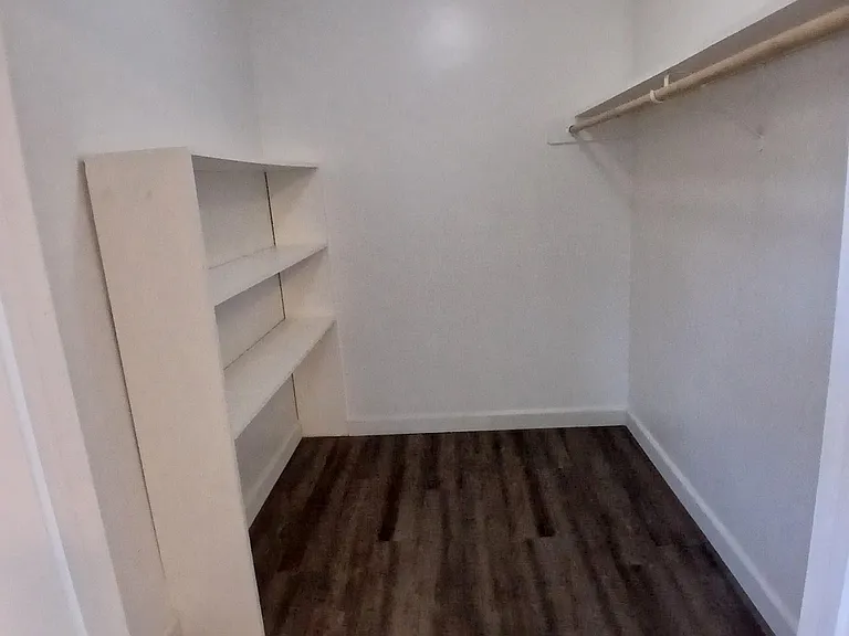 1251 Kenny Dr #9 — Photo 6