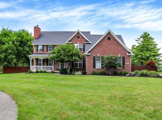2882 Stoneridge Ct, Carmel, IN 46032