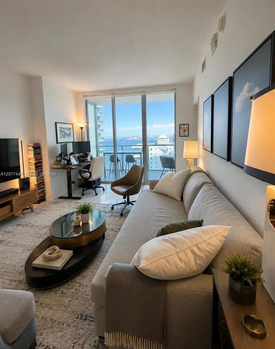 Brickellhouse Condo — Photo 2