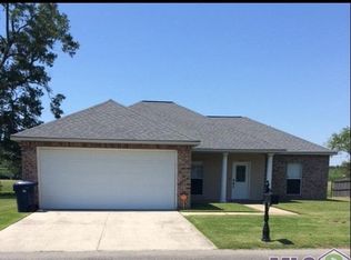 2105 Benedetto Ln, Port Allen, LA 70767