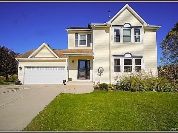 497 Sumner Rd, Corfu, NY 14036