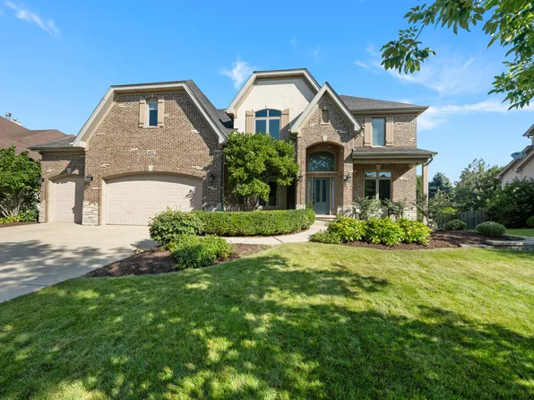 402 Deerfield Dr, Oswego, IL 60543