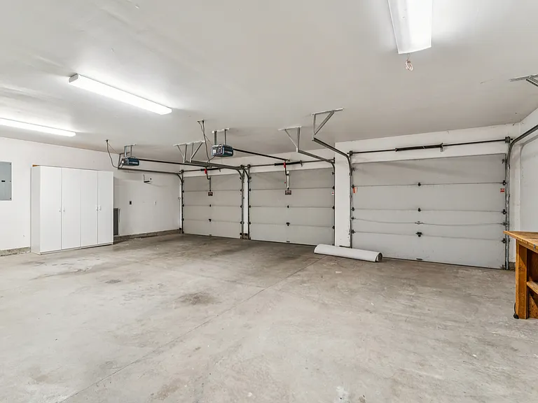 24963 Fox Ridge Dr — Photo 48