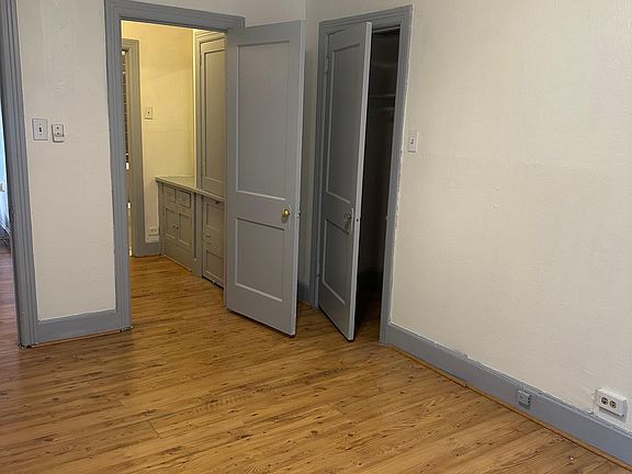2nd image of 4217 Wycliff Ave APT 15