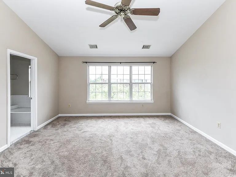 13100 Watchwood Ln — Photo 19