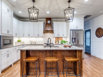 714 Dixie Ln, Whitewright, TX, 75491
