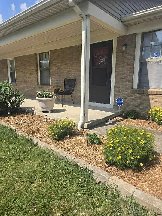 2 bed, 912 sqft, $1,400 — Photo 3