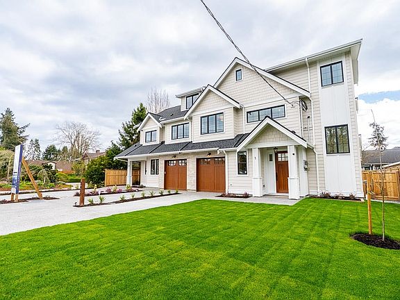 2nd image of 5411 Crescent Dr #1