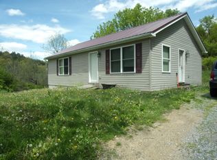 1382 Lusk Run Rd, Mill Hall, PA 17751