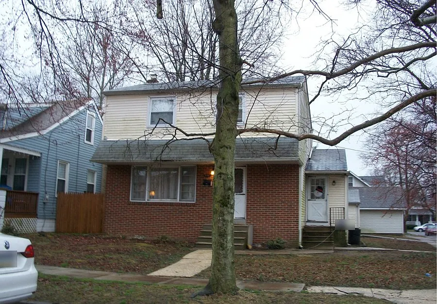 1701 W River Dr photo 1