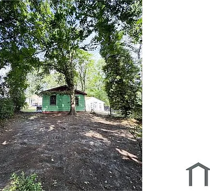 422 Beech St — Photo 14