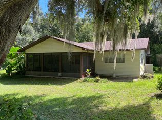 15816 129th Rd, Mc Alpin, FL 32062