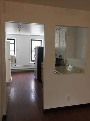 Rented by Century 21 New Golden Age Realty | media 10