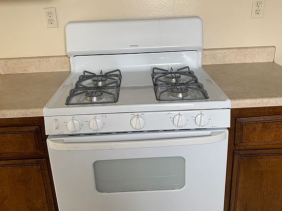 4th image of 525 E 246th St APT 12