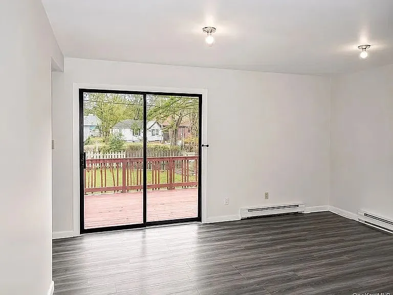 55 Hasbrouck A Rd #O — Photo 5