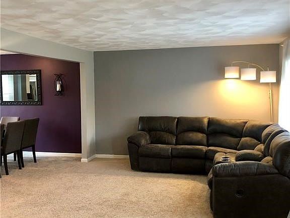 4th image of 8119 Crestview Dr