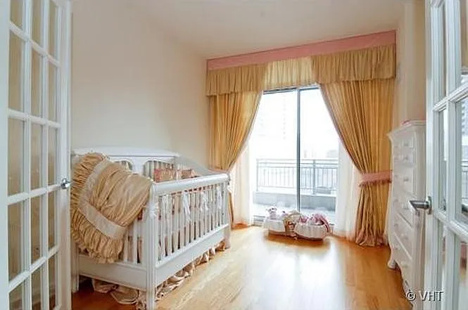 1250 S Michigan Ave #502 — Photo 4
