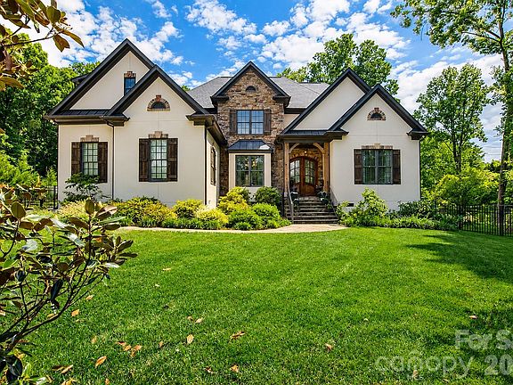 3rd image of 7304 River Valley Ct