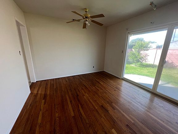 5th image of 737 W Woodcrest Ave