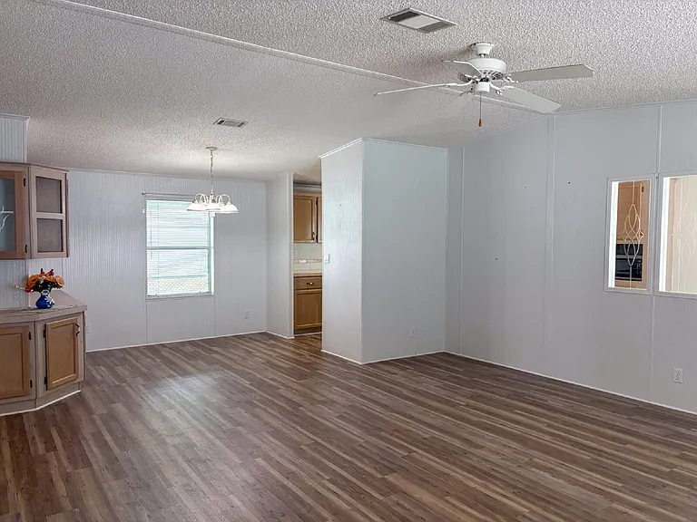 3510 Petticoat Jct — Photo 14