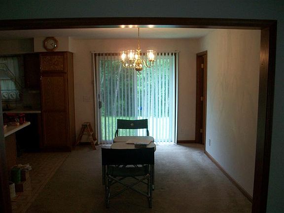 4th image of 155 Montana Dr