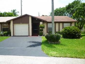 1st image of 5388 Viburnum Cir