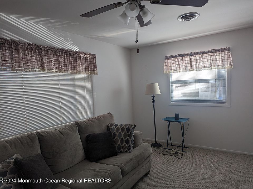 2nd image of 23 B Cedar Street