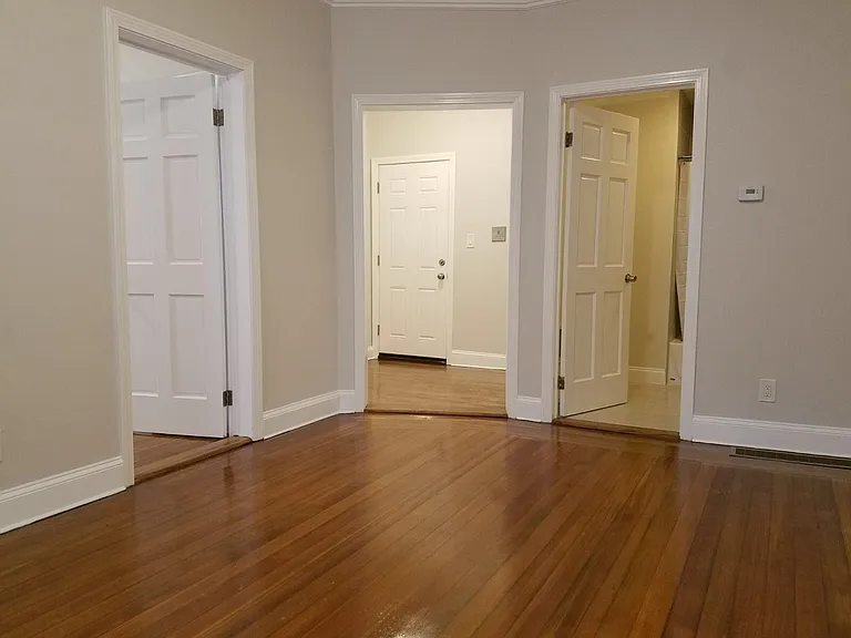 14 Townsend St — Photo 9