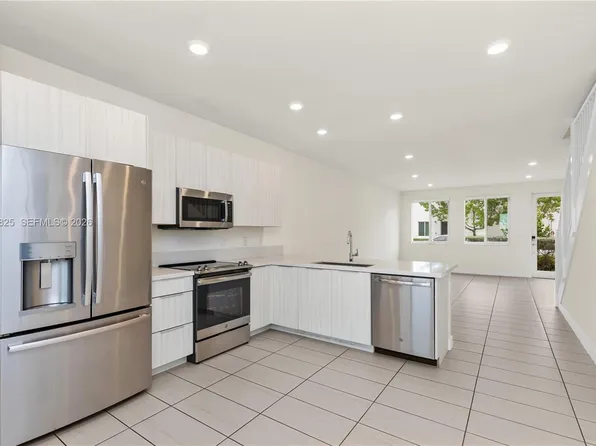 6416 NW 102nd Ct #115, Doral, FL 33178