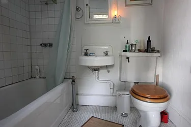 Rented by Bedford 6 Real Estate