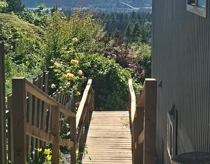 637 Alpine Ct #GROUND LEVEL — Photo 26