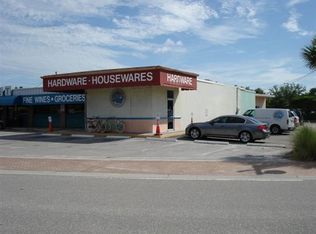 215 Canal Rd, Sarasota, FL 34242