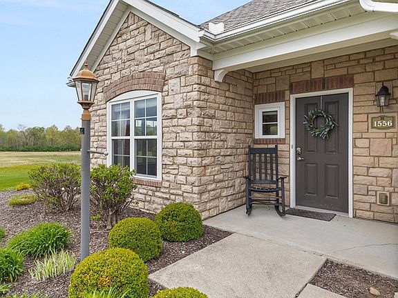 5th image of 1556 Bridgewater Way S