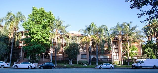 1st image of 5334 Lindley Ave Unit 326