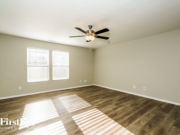 3rd image of 2820 Wolfgang Way