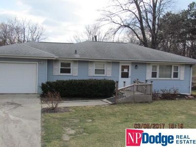 5711 Hartman Ave, Omaha, NE, 68104