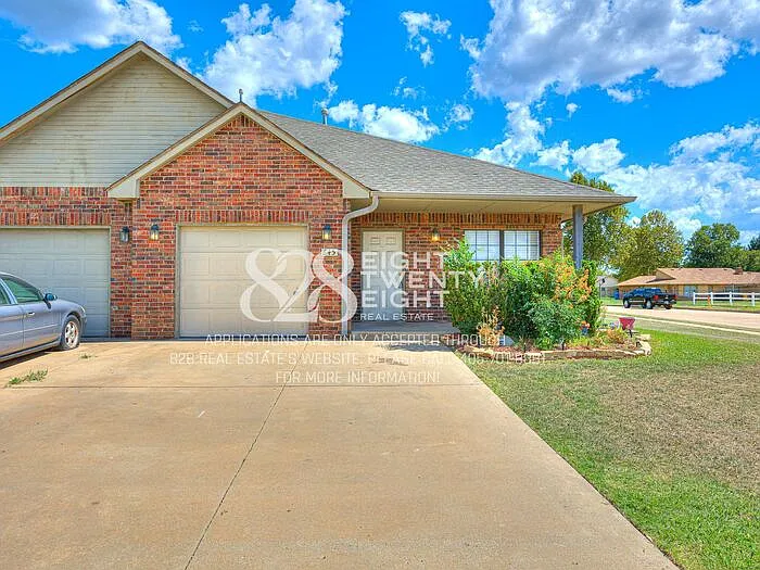 645 Welston Cir — Photo 3