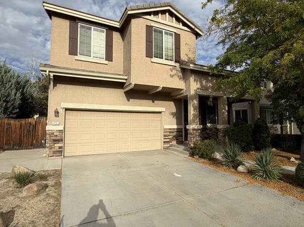 932 Lakeview Dr, Dayton, NV 89403