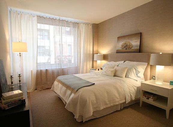 3rd image of 320 W 38th St APT 330