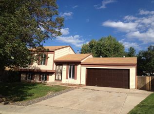 19615 E Buchanan Pl, Aurora, CO 80011