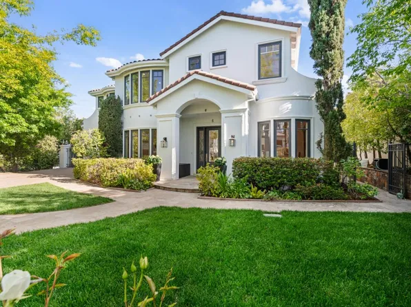 6 Zachary Ct, Menlo Park, CA 94025